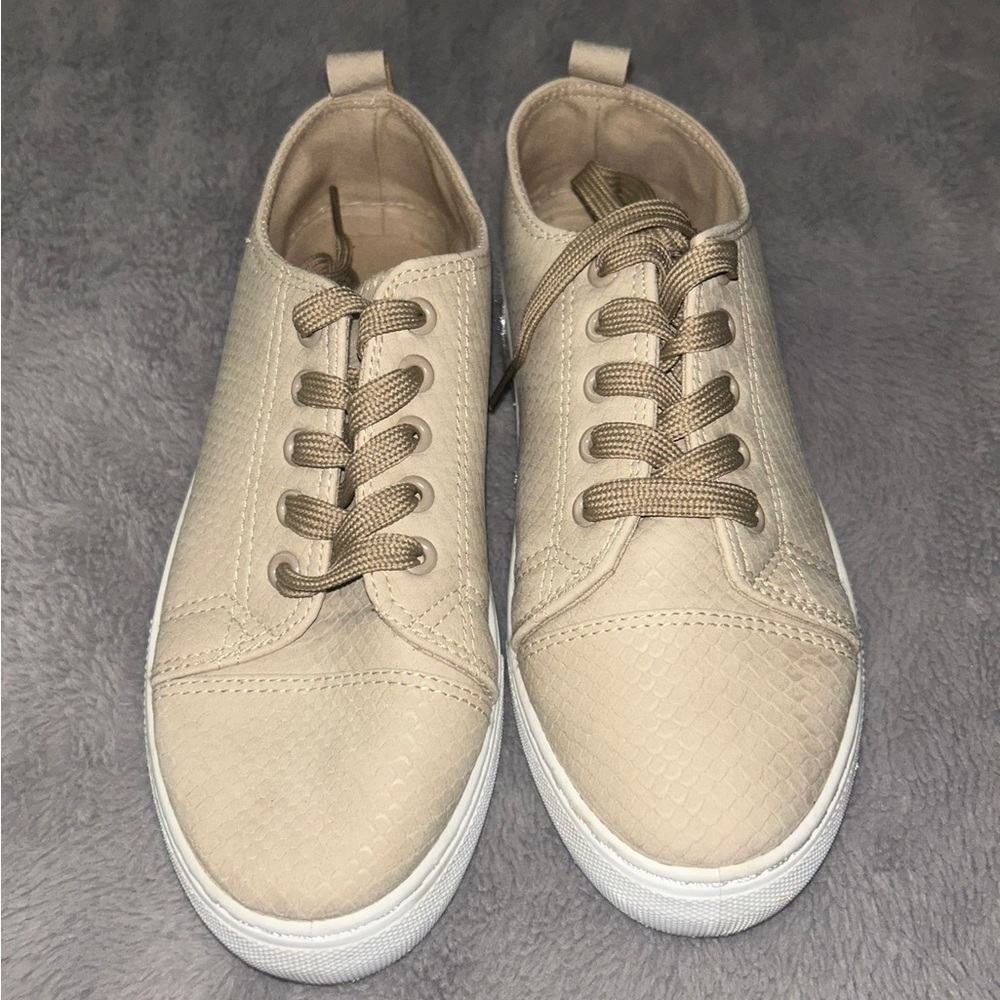 Taxi Beige Sneakers